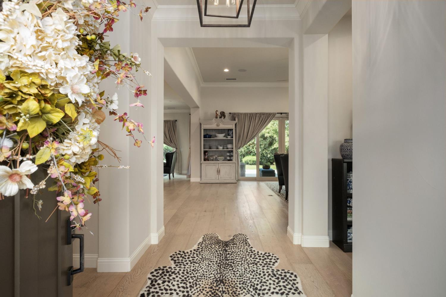 11865 N Ridgeway Dr, Fresno, CA 93730