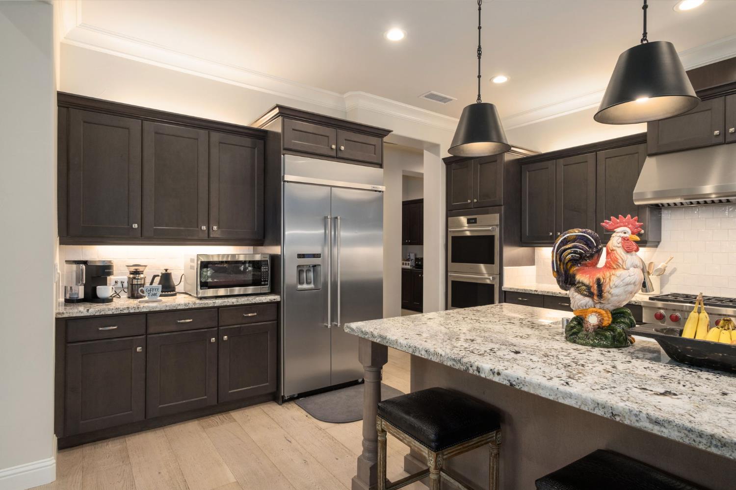 11865 N Ridgeway Dr, Fresno, CA 93730