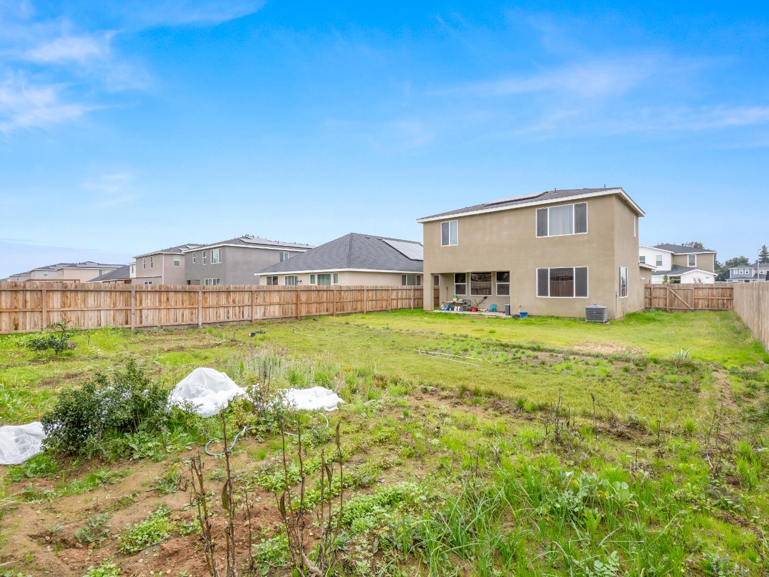 5958 W Austin Way, Fresno, CA 93722