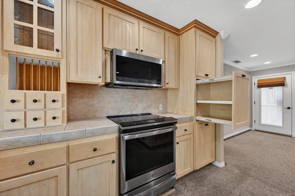 3291 E Los Altos Ave, Fresno, CA 93710