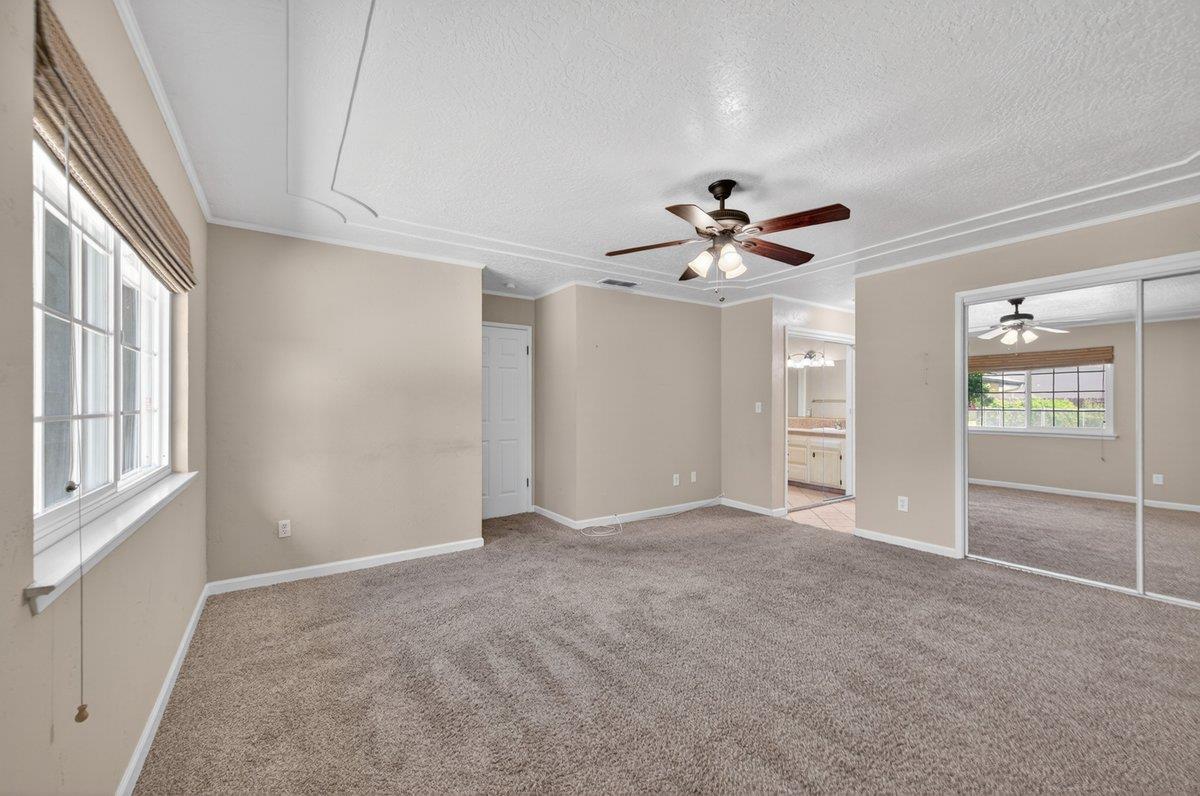 3291 E Los Altos Ave, Fresno, CA 93710