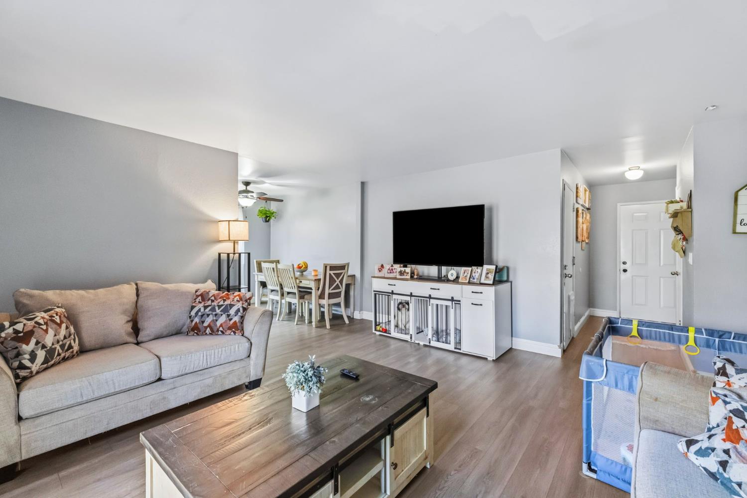 3546 W Dayton Ave, Fresno, CA 93722