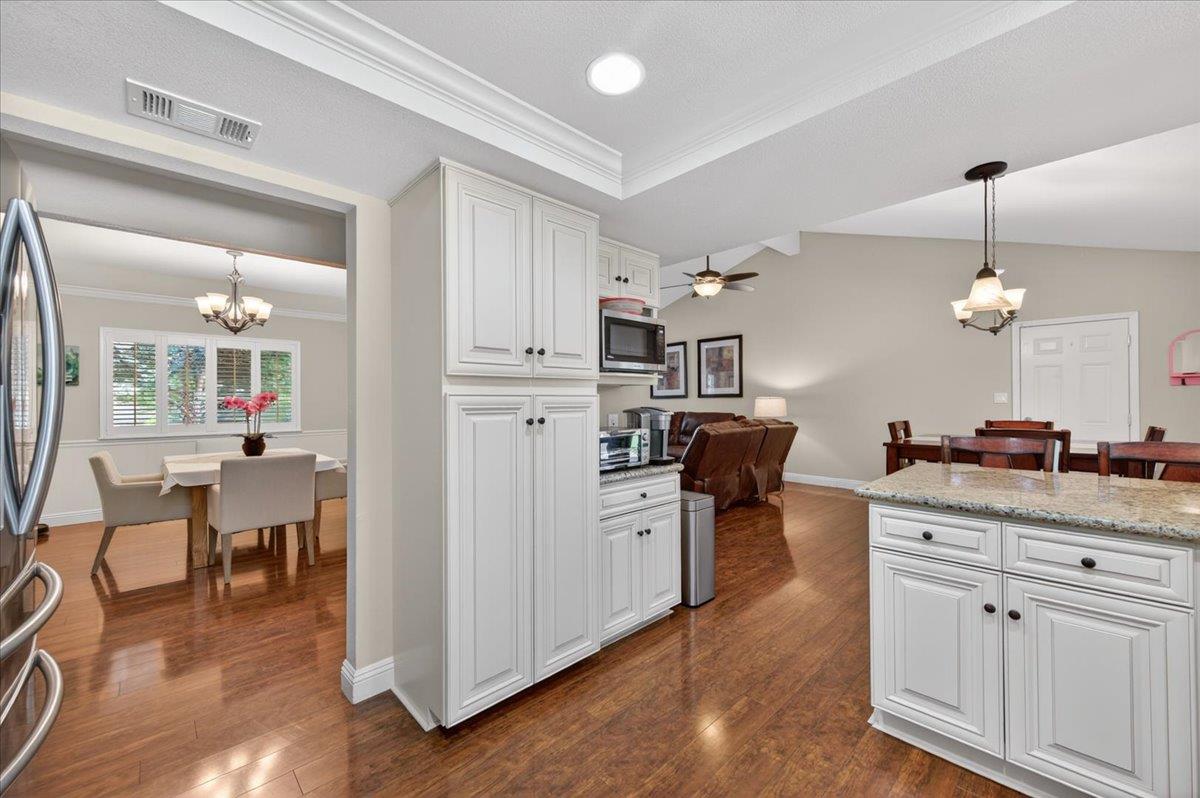 3132 W Alluvial Ave, Fresno, CA 93711