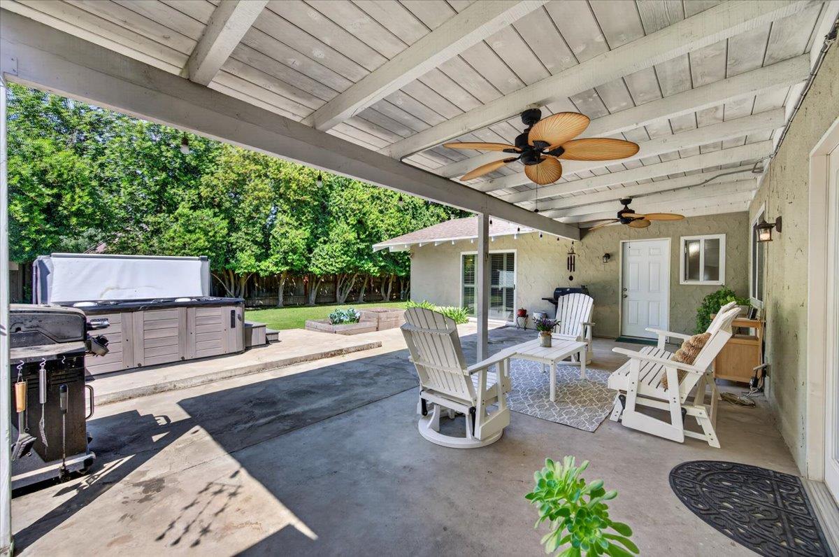 3132 W Alluvial Ave, Fresno, CA 93711