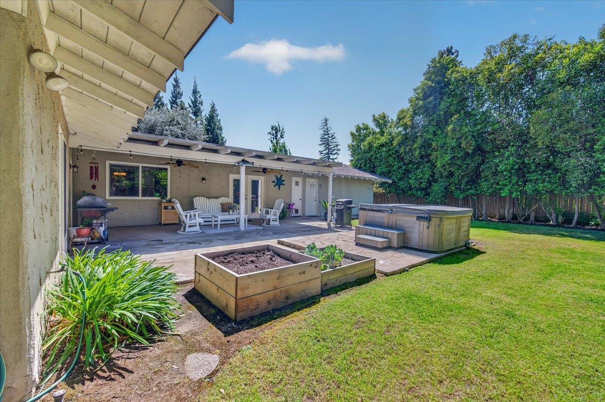 3132 W Alluvial Ave, Fresno, CA 93711