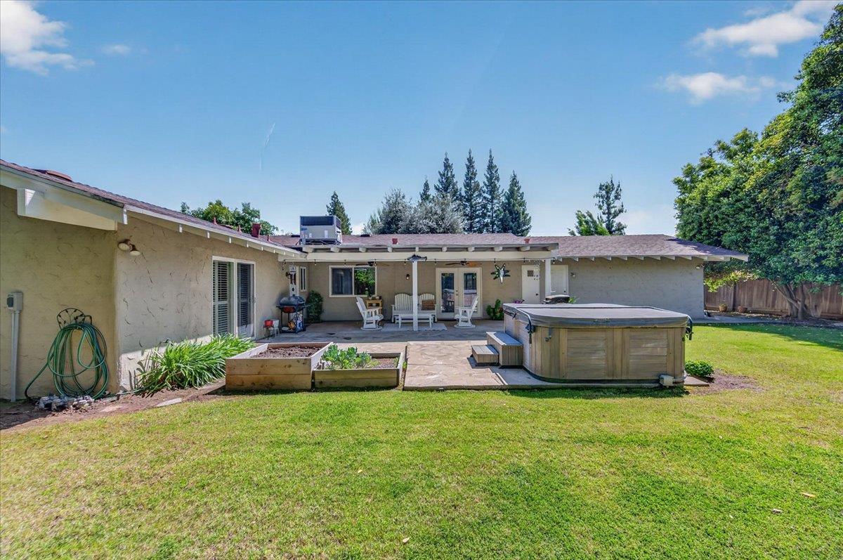 3132 W Alluvial Ave, Fresno, CA 93711