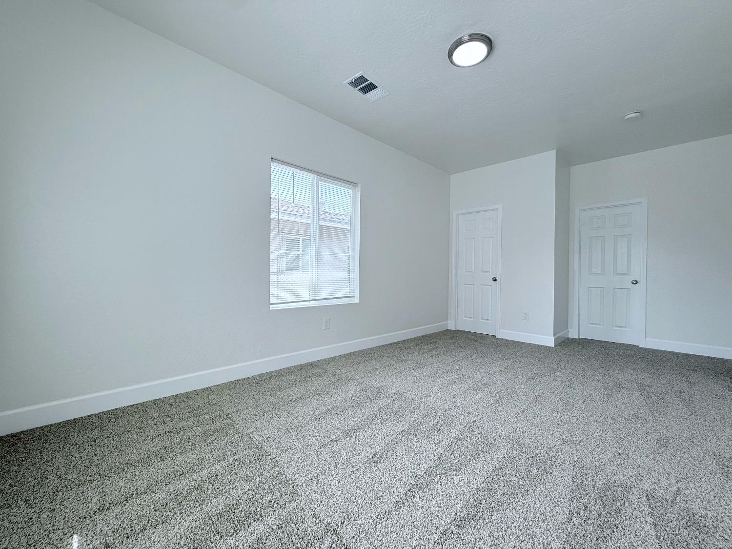 242 Fresno St, Fresno, CA 93706