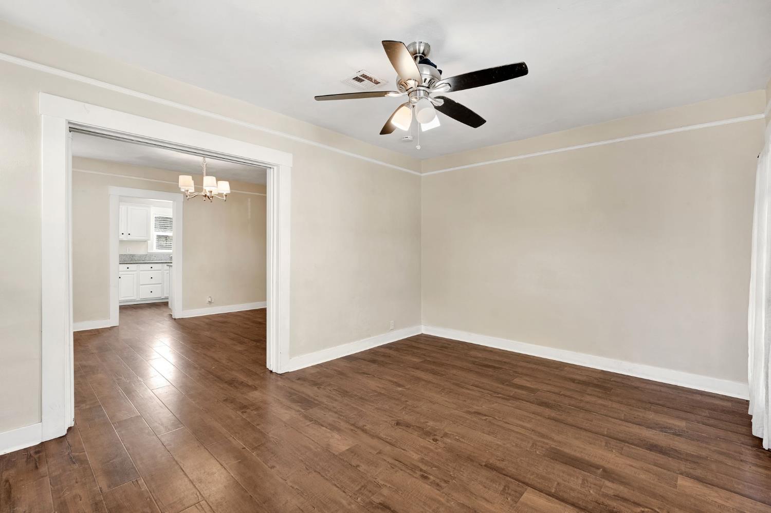 4338 E Grant Ave, Fresno, CA 93702