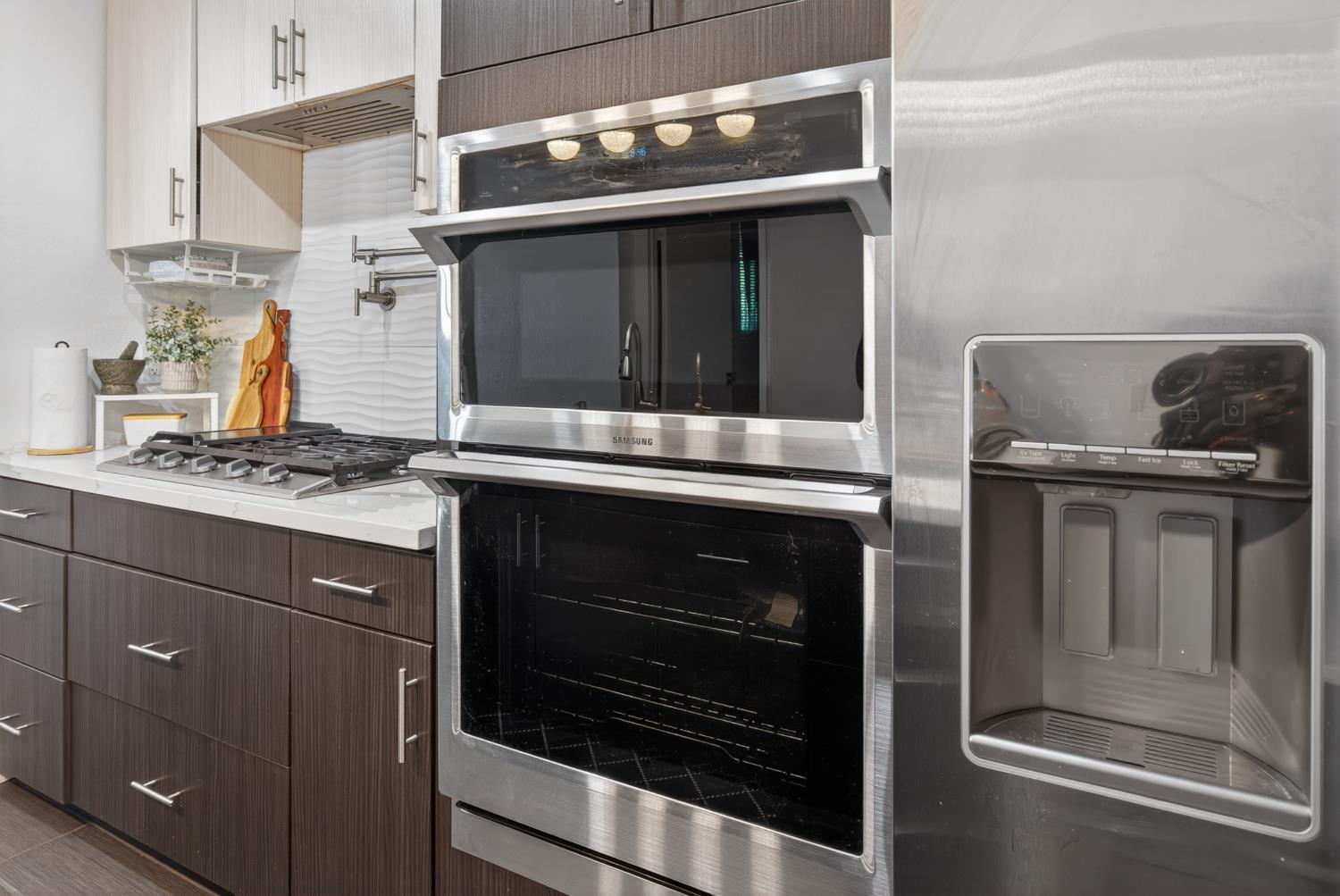 1923 S Fairway, Fresno, CA 93727