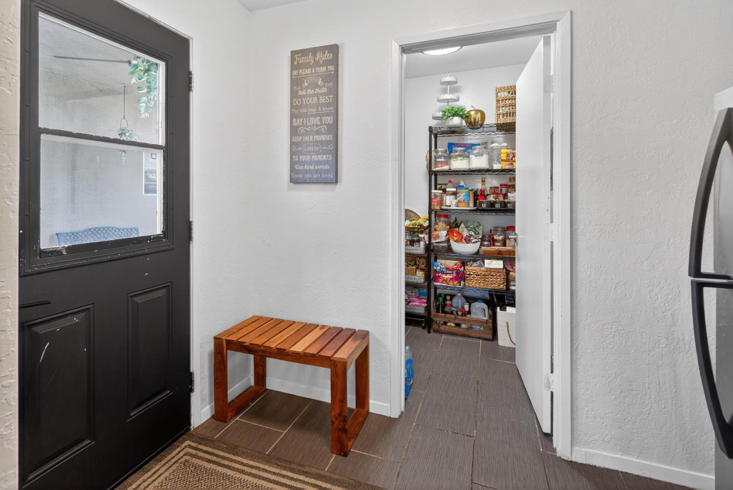 1923 S Fairway, Fresno, CA 93727