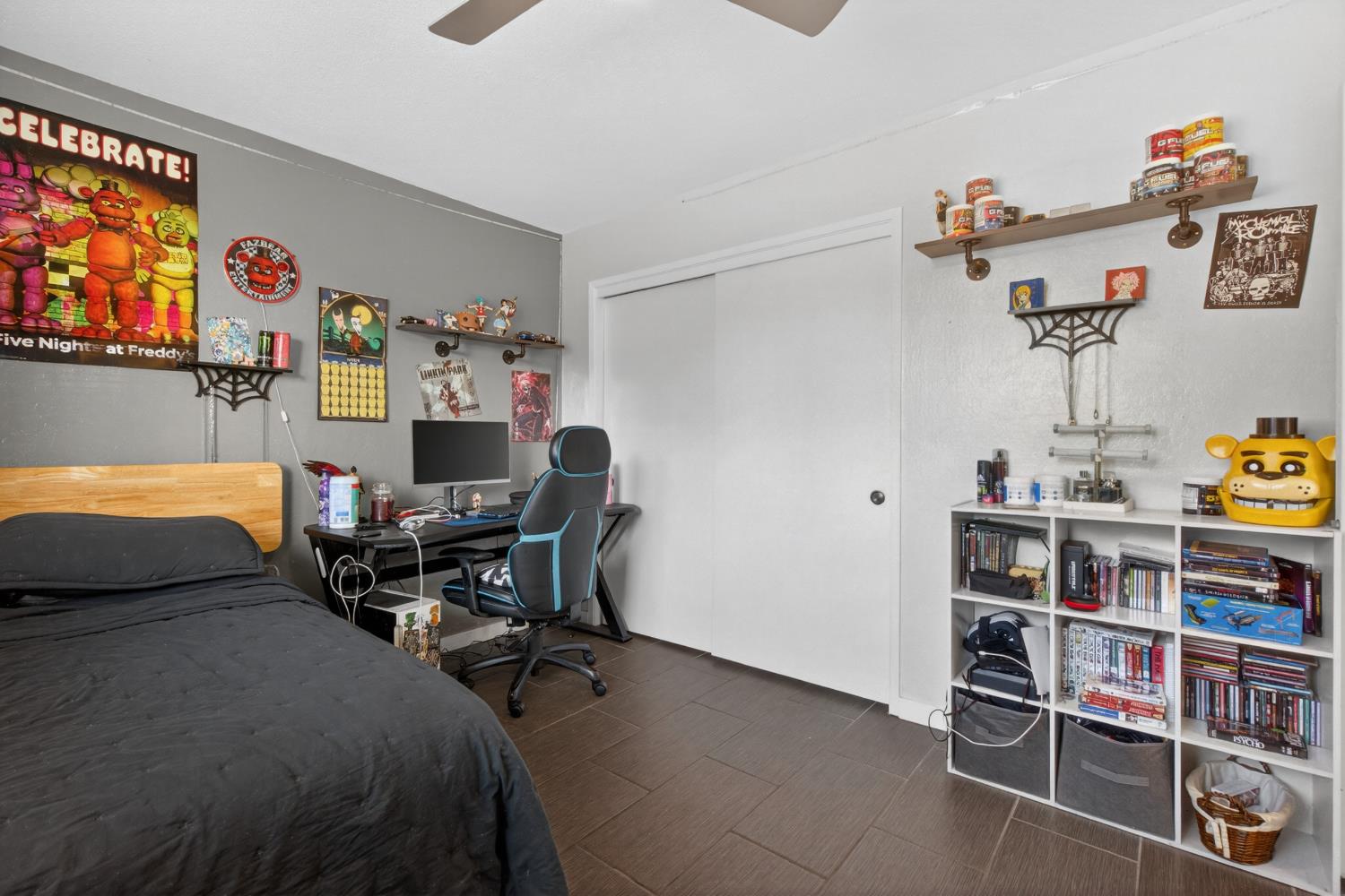 1923 S Fairway, Fresno, CA 93727