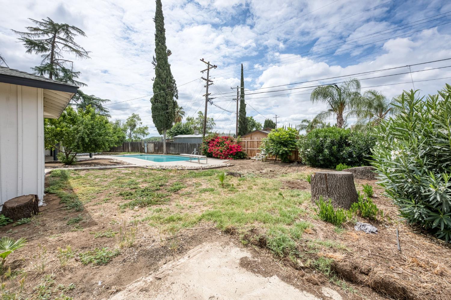4205 Ralph Ln N, Fresno, CA 93727