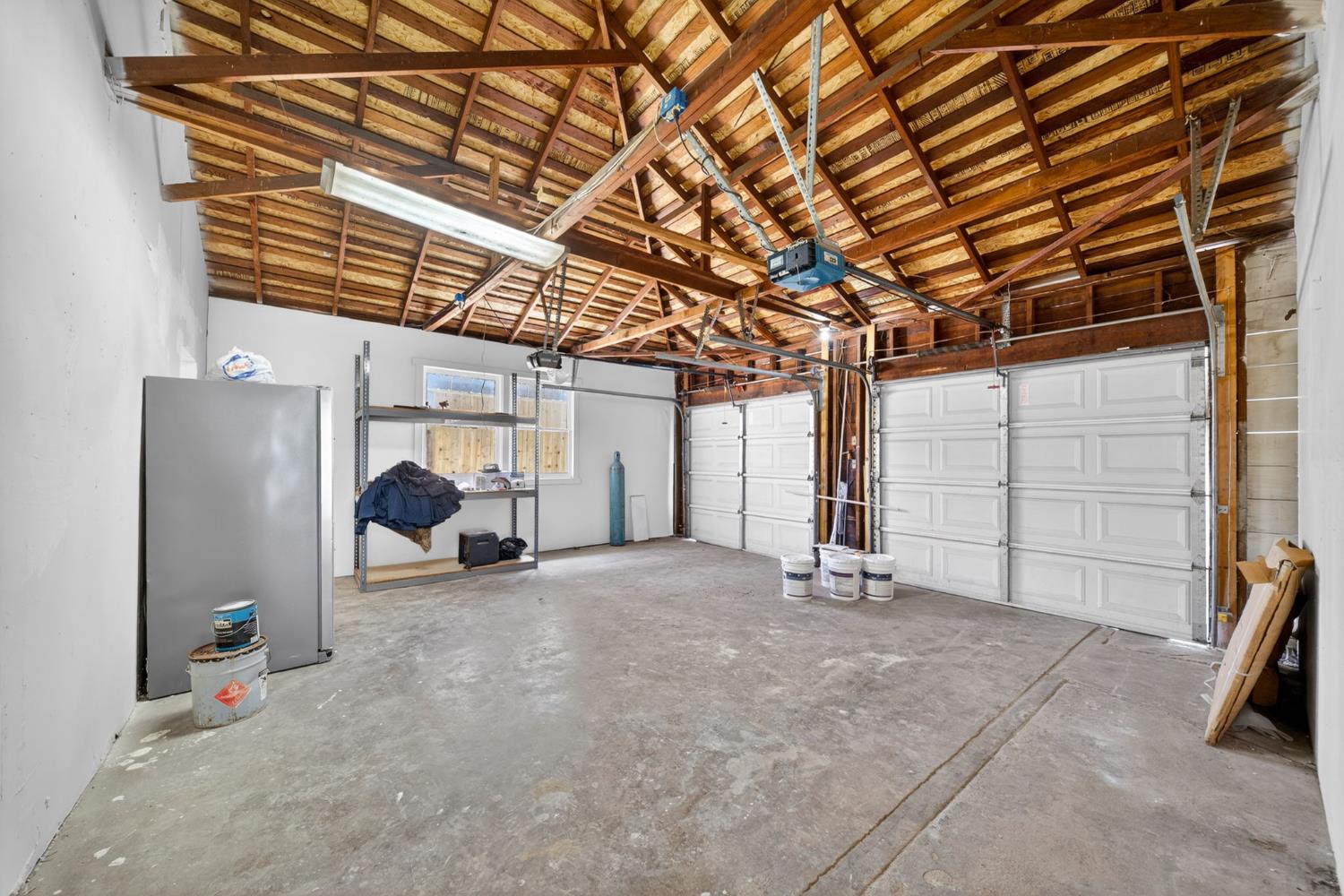 3245 E Gettysburg Ave, Fresno, CA 93726