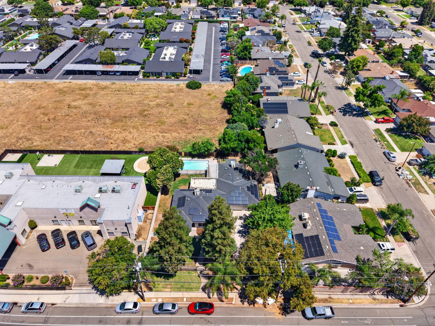 3245 E Gettysburg Ave, Fresno, CA 93726
