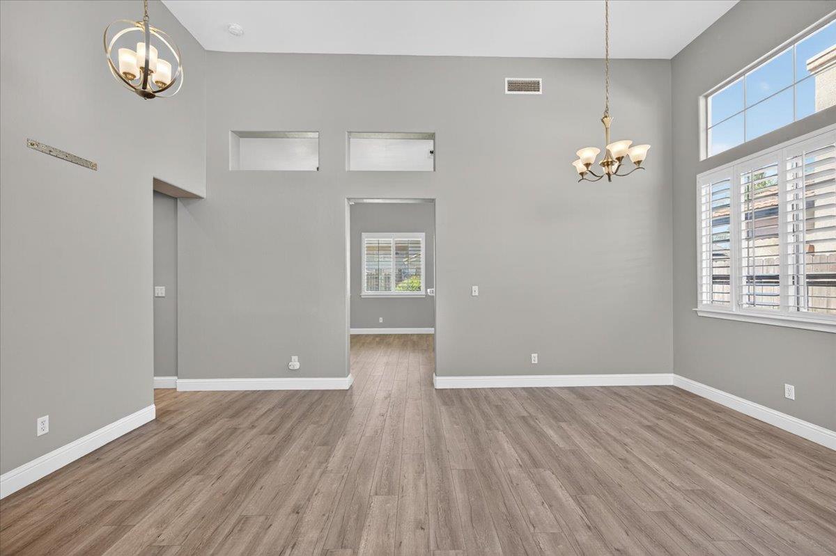 6235 W Chennault Ave, Fresno, CA 93722
