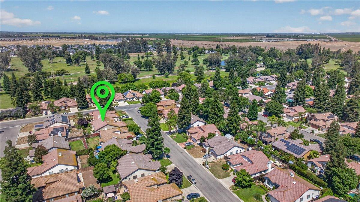 6235 W Chennault Ave, Fresno, CA 93722