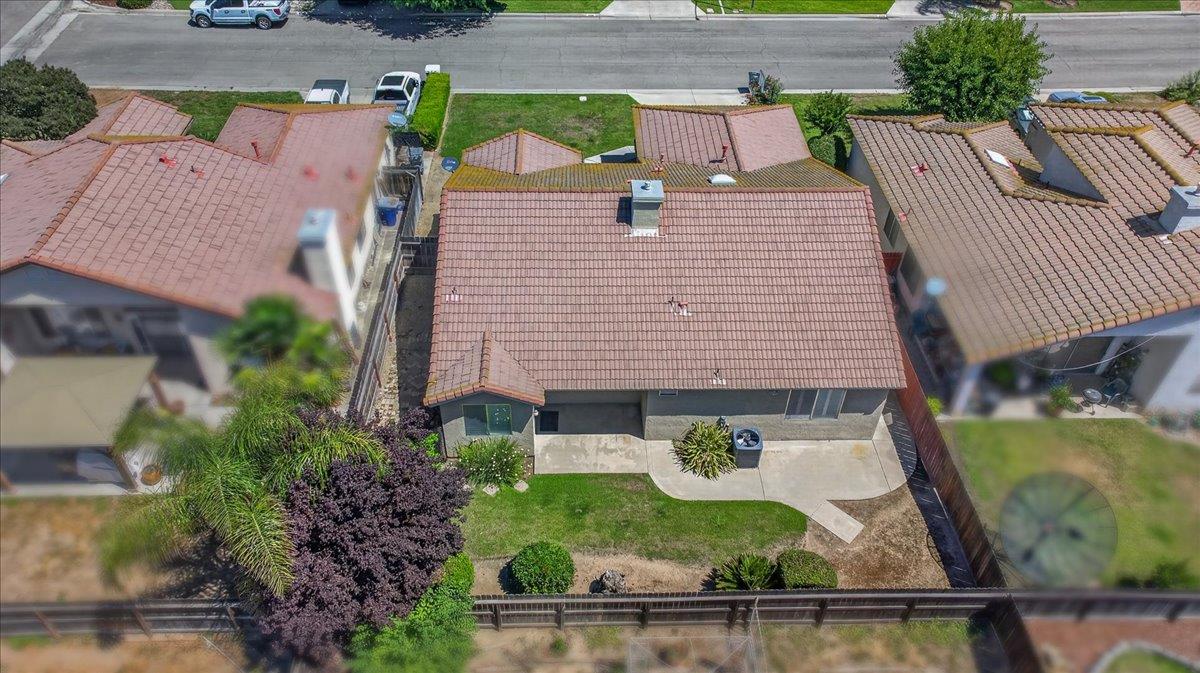 6235 W Chennault Ave, Fresno, CA 93722