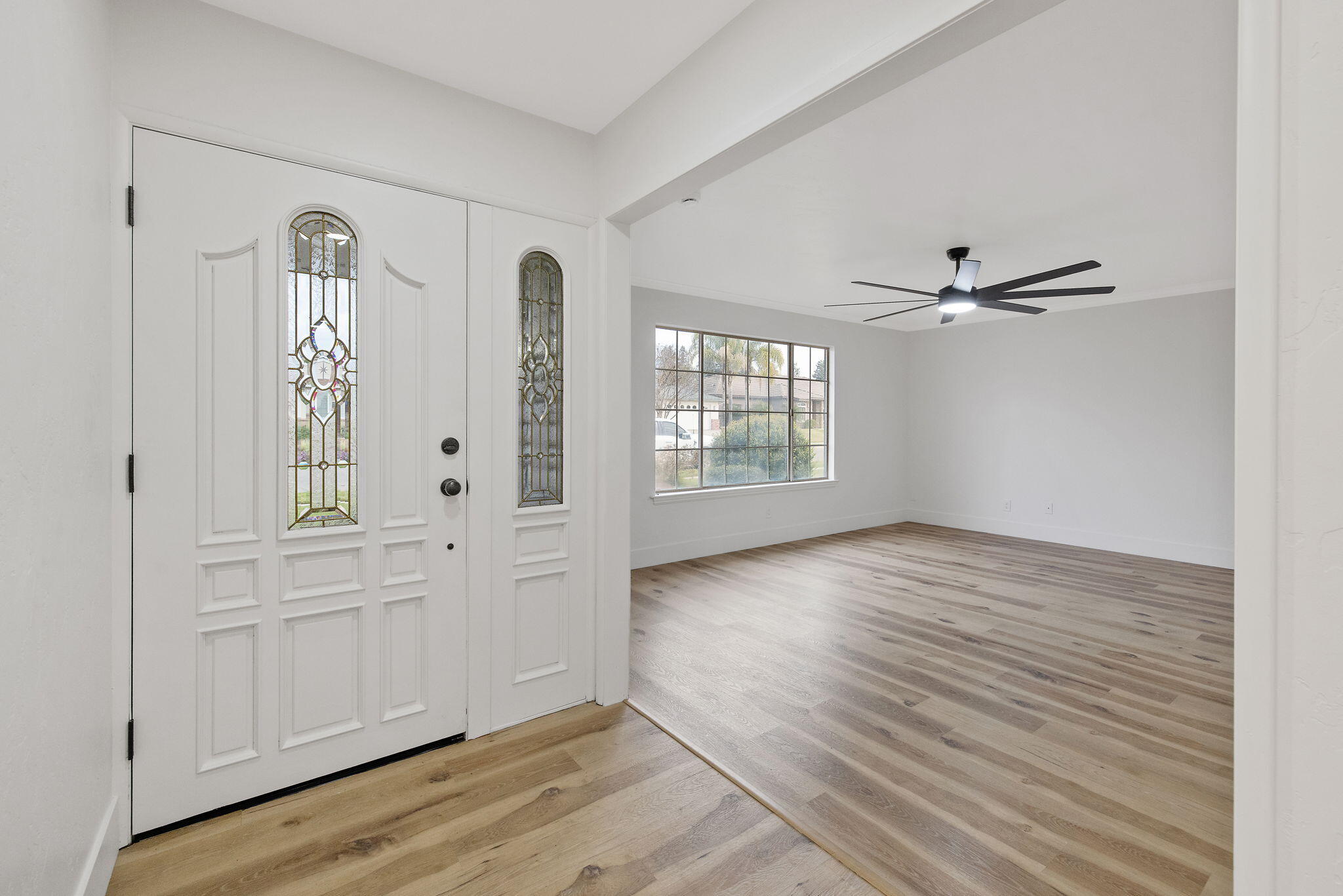 1359 W Millbrae Ave, Fresno, CA 93711