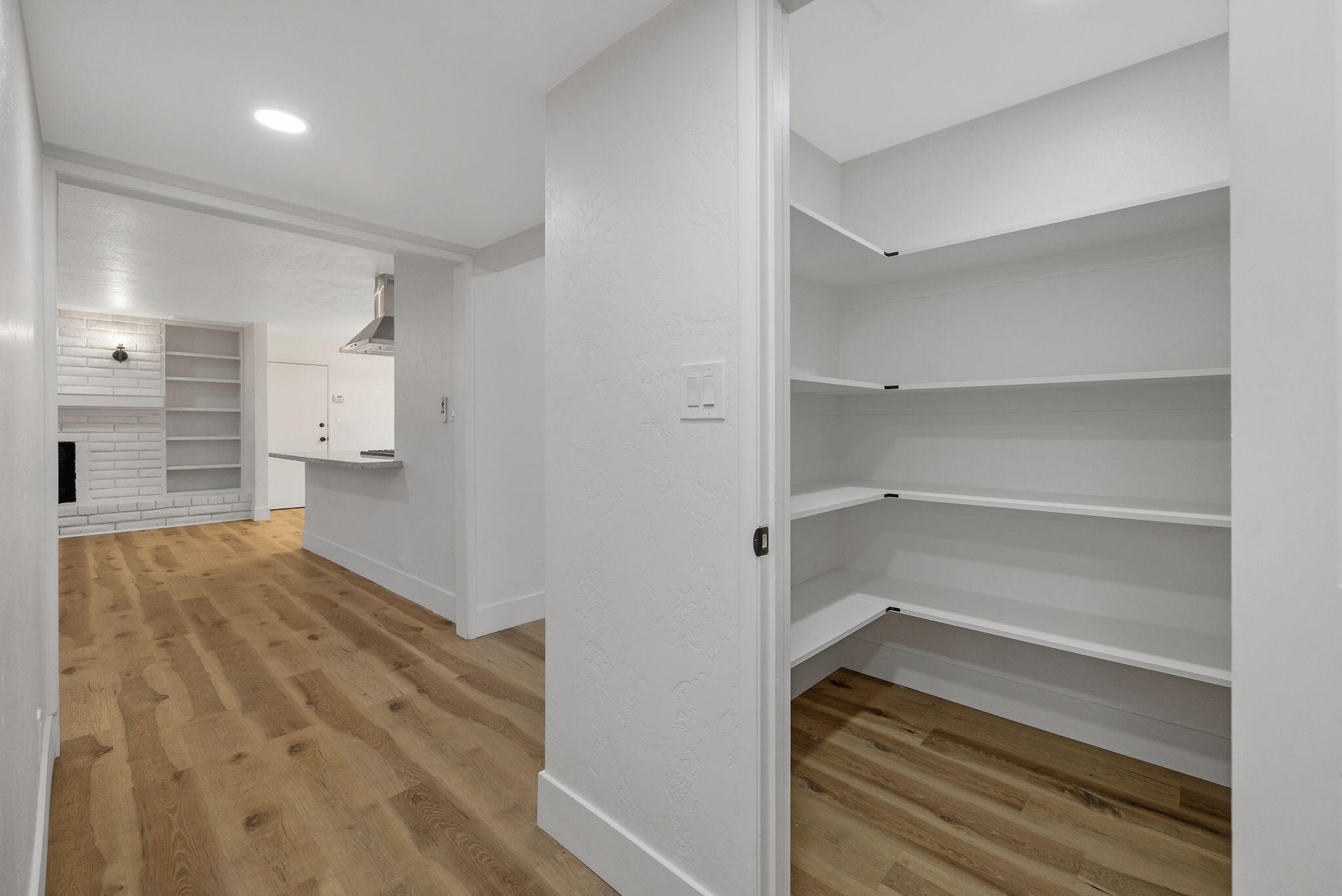 1359 W Millbrae Ave, Fresno, CA 93711